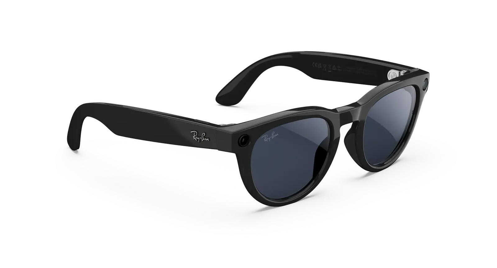 عینک : Headliner (Gen 2) Frame colour: Shiny Black Lens colour: Clear to Sapphire Transitions