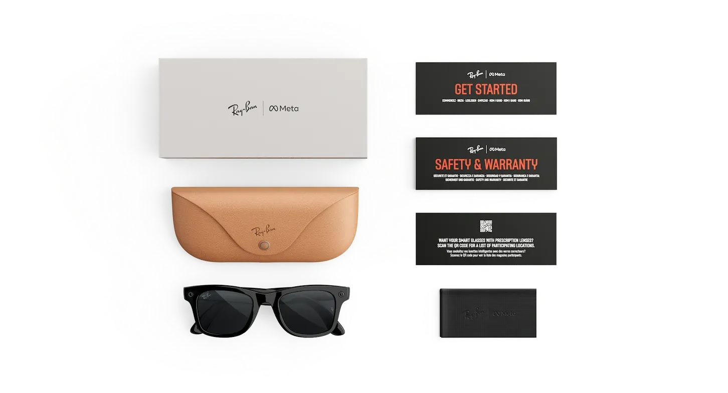 عینک : Wayfarer (Gen 3) Frame colour: Shiny Black Lens colour: Transitions® Grey - Image 3